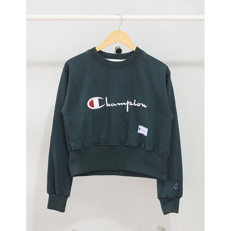 Crewneck Sweater Wanita Champion Cropped