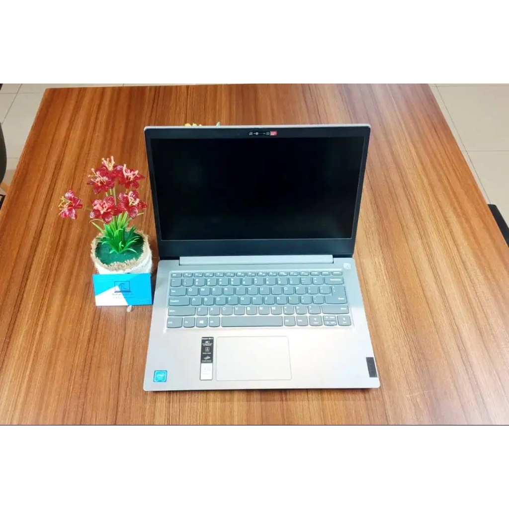 Laptop Lenovo Ideapad celeron RAM 4gb SSD 256GB Baru BNIB