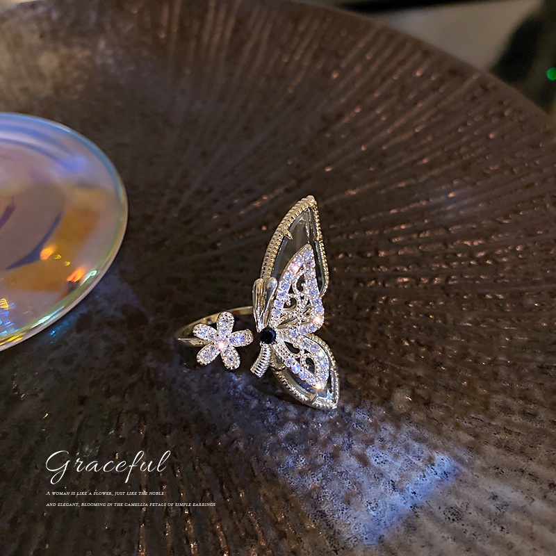 Gelang Cincin Model Terbuka Desain Bunga Butterfly Hias Kristalberlian Gaya Korea Adjustable Untuk Wanita