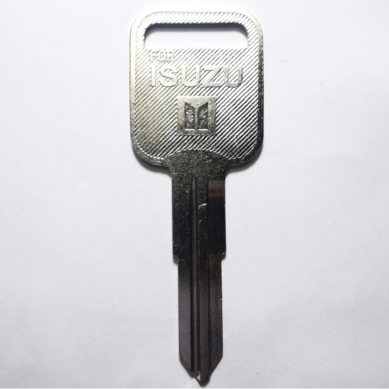 Bahan anak kunci kontak Isuzu Panther plat panter keyblank motor mobil pintu lemari dll mentah polos