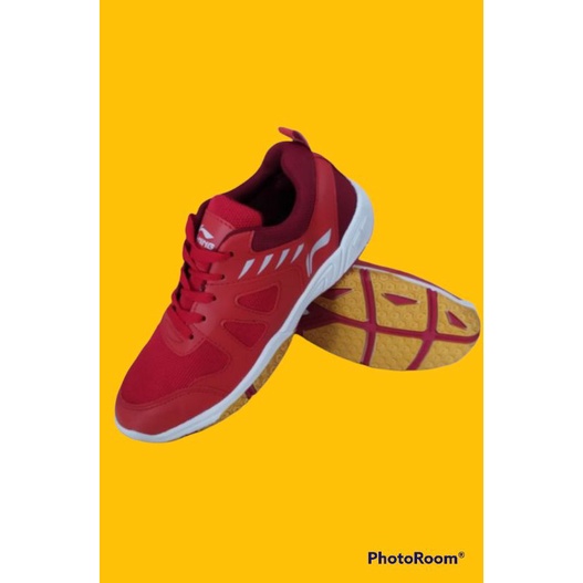 Sepatu badminton Li_Ning
