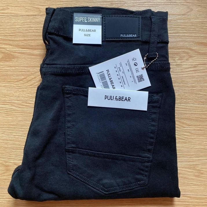 CELANA JEANS PRIA PULL&amp;BEAR FULL BLACK SKINNY PULLANDBEAR PULL &amp; BEAR PULL AND BEAR P&amp;B HITAM DENIM