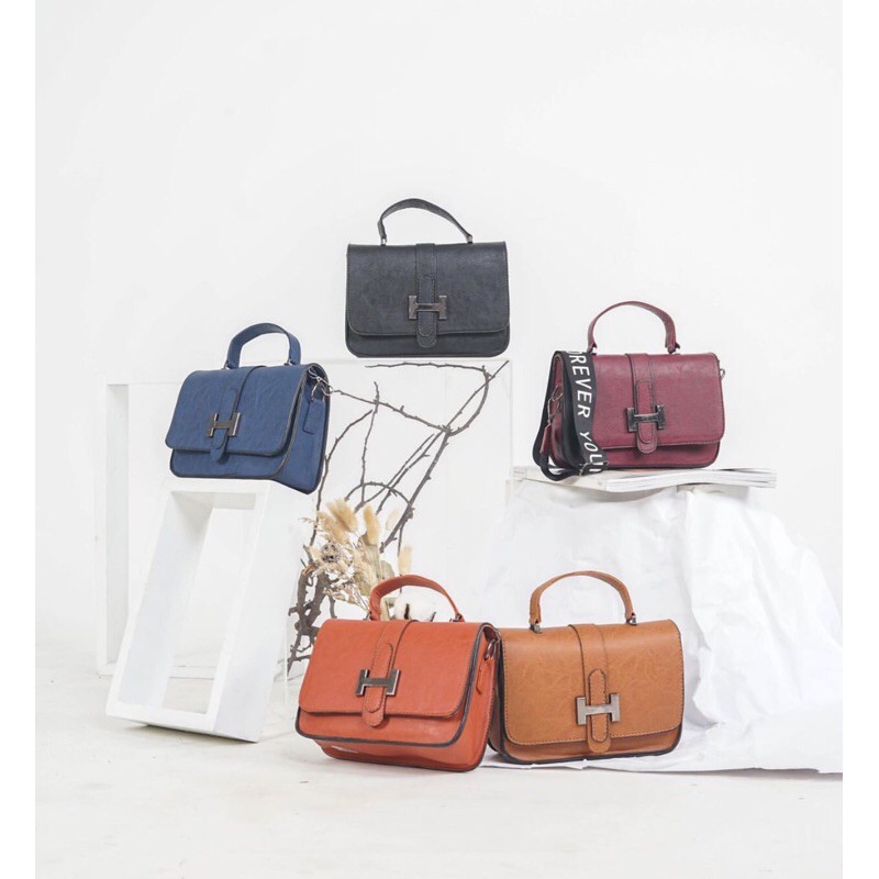 Tas Impor Cantik Wanita Forever Young Navy / Tas Pesta Best seller