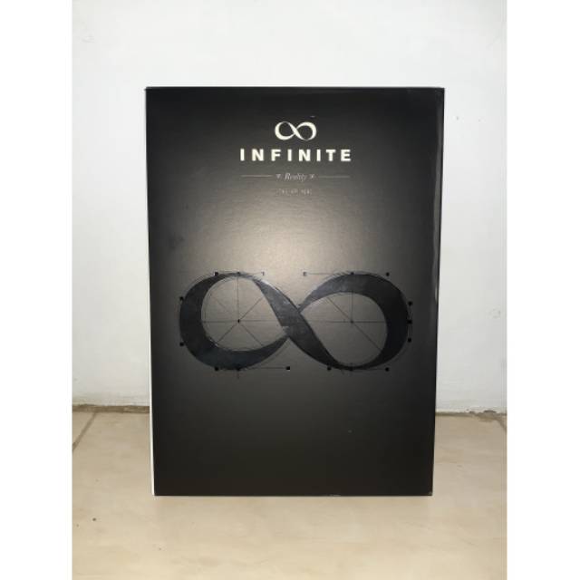 INFINITE REALITY LIMITED EDITION (Woohyun Pc)