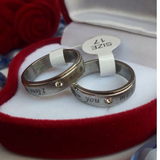 Cincin titanium couple ukiran nama