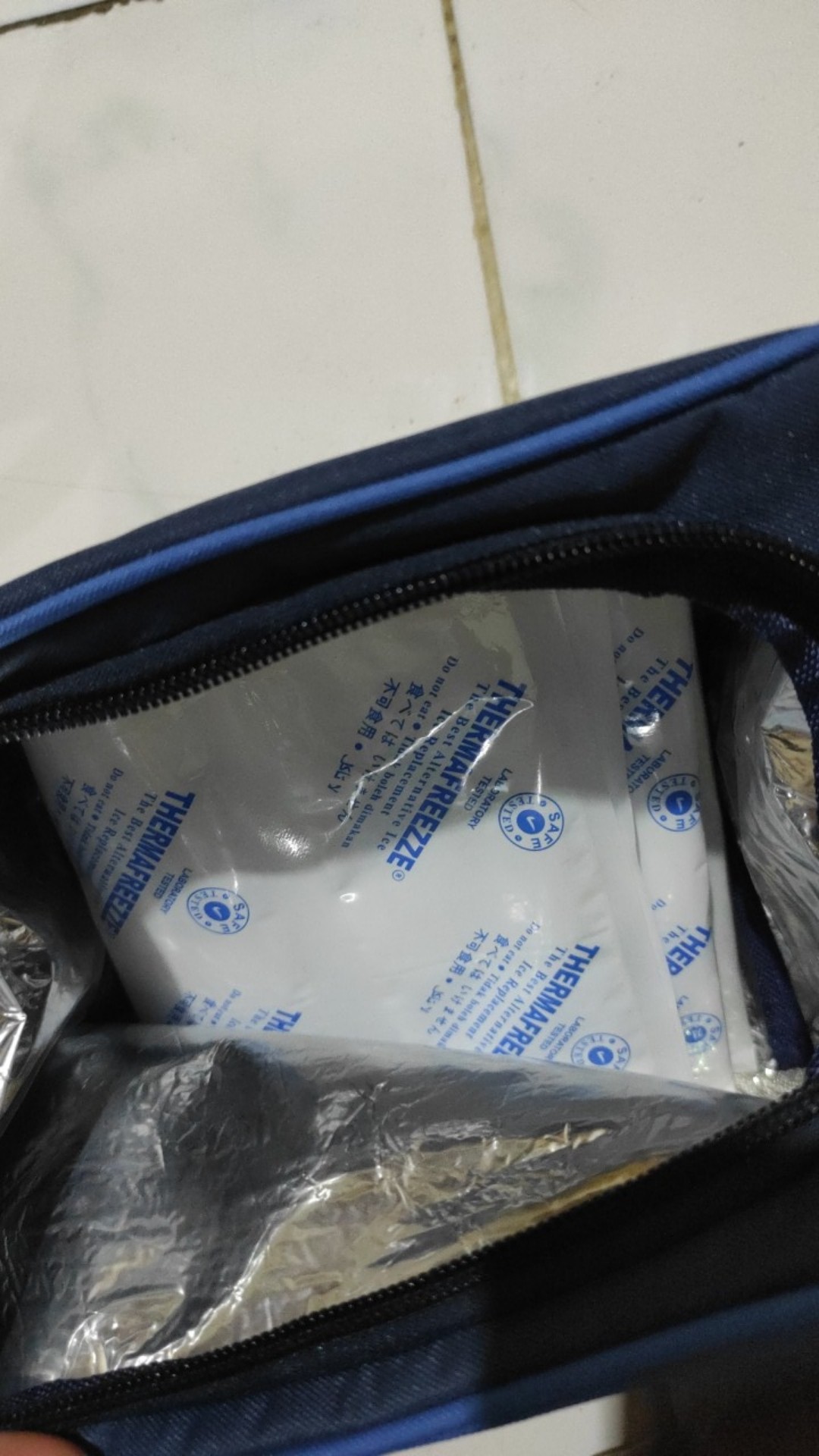 Thermafreeze Lembaran Pendingin Pengganti Ice Gel Es Batu Dry Ice Asi Makanan Obat Thermafreezze