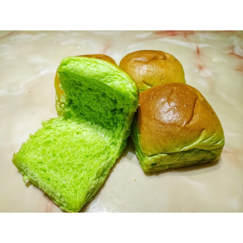 

Roti kadet pandan isi 4pcs UK 10x10