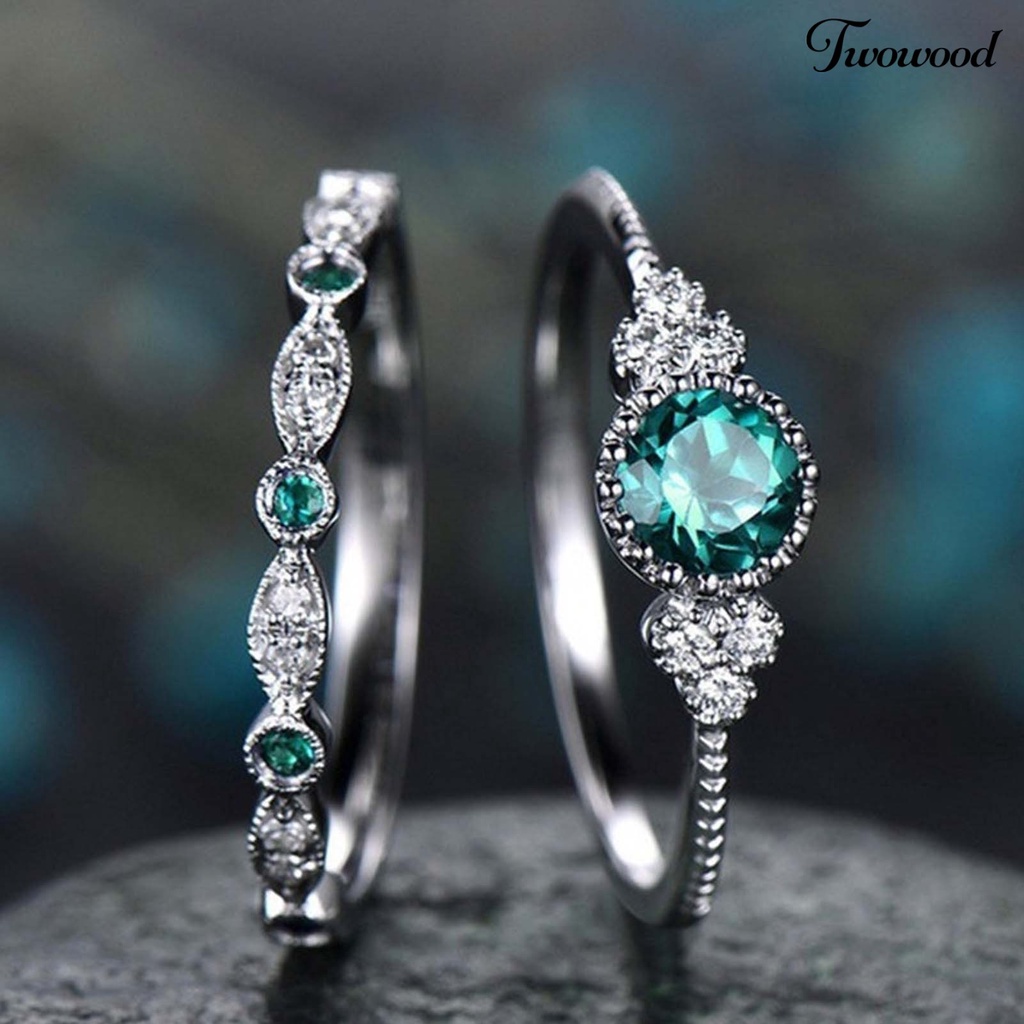 2pcs / Set Cincin Cubic Zirconia Bahan Alloy Untuk Wanita