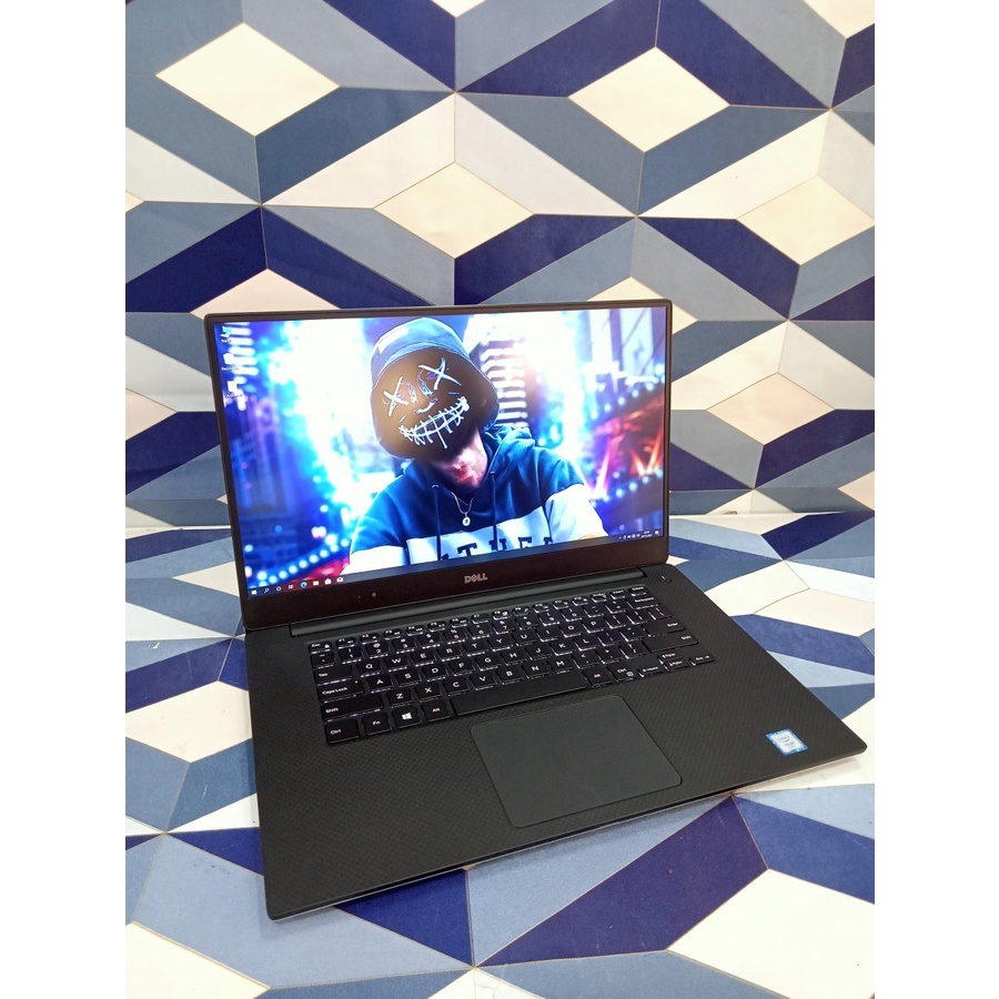 Laptop DELL XEON E3-1505V6 RAM 32 SSD 1 TERA DOUBLE VGA QRDRO READY