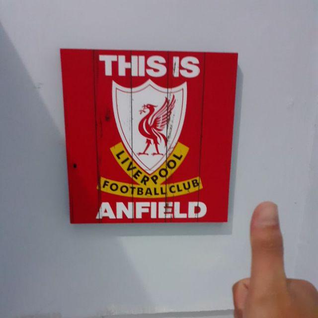 Poster Vintage Bola Wall Decor Bingkai Kayu