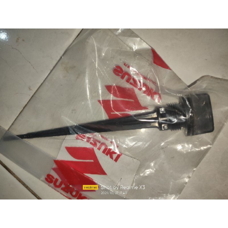 TUTUP OLI TUTUP OLI MESIN ATAS SUZUKI SPIN SKYWAVE SKYDRIVE HAYATE ORIGINAL SGP