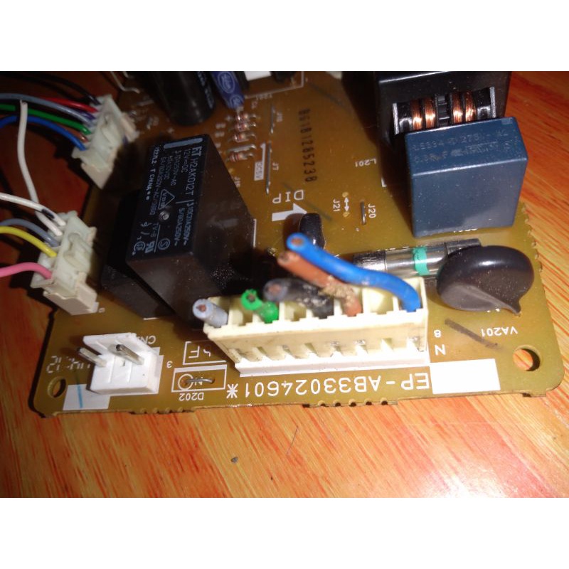 EP-AB33024601 MODUL KULKAS PANASONIC DUA PINTU.