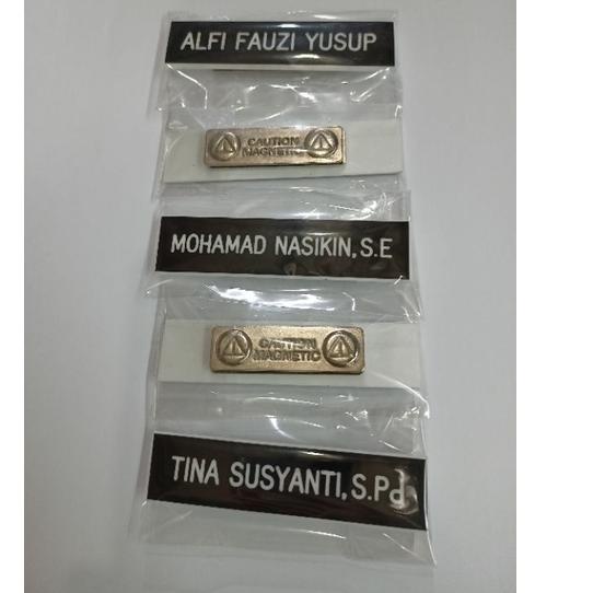 

⚡COD⚡ Nametag ukir magnet / pin nama / Nama dada ukir / Papan nama dada bhayangkari harga bersaing