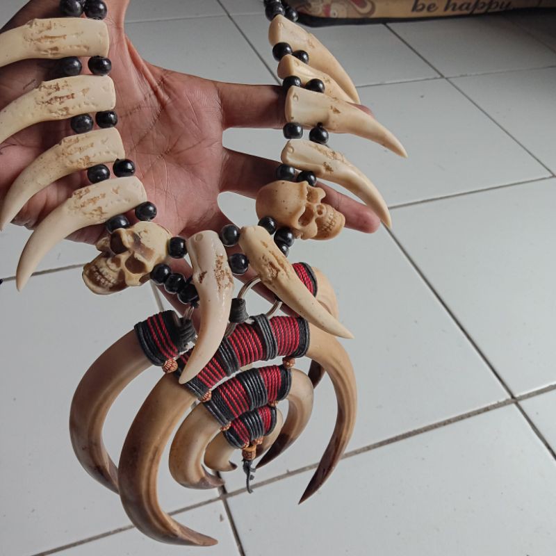 KALUNG TARING BABI / KALUNG ETNIK