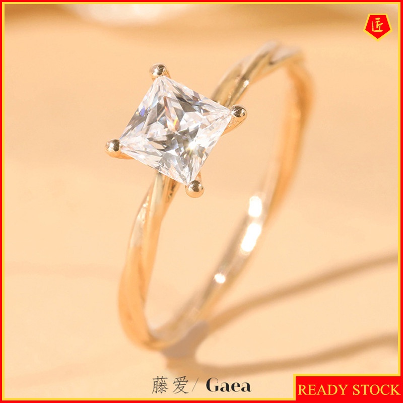 [Ready Stock]1 Karat Moissanite Vintage Square Ring 18K Gold