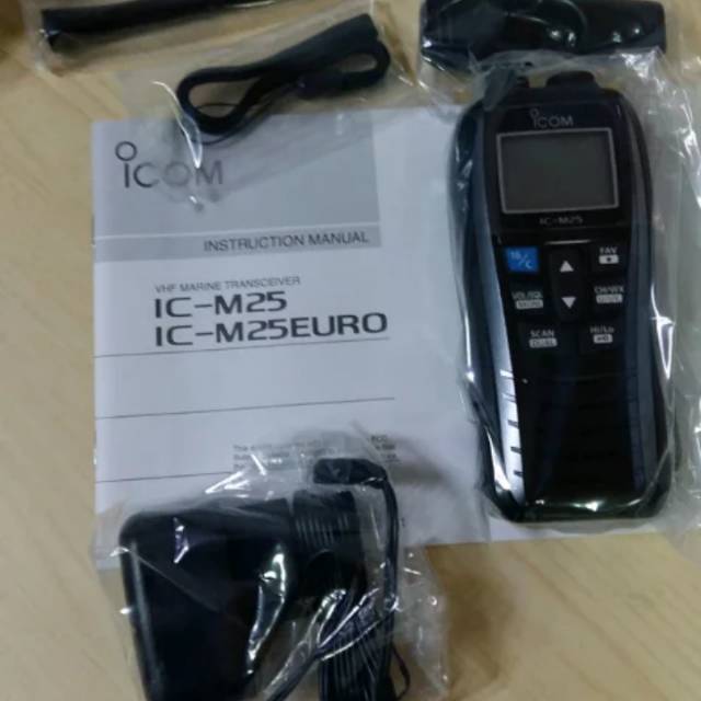 Ht icom marine ic -m25