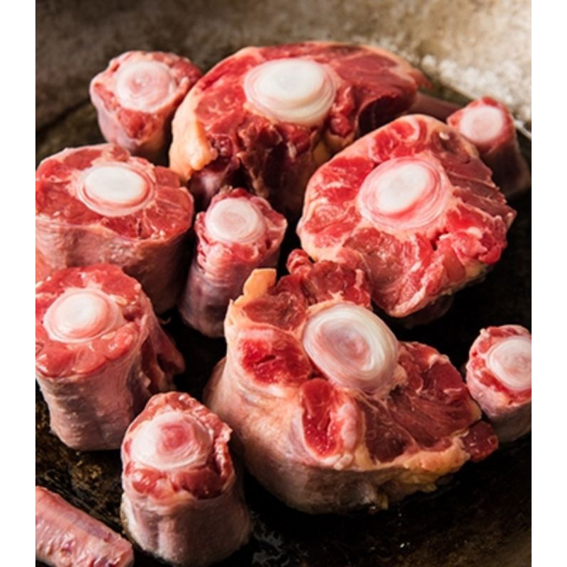 

AUS PREMIUM BEEF OXTAIL 1 kg ! FRESH CUT EVERYDAY.. BUNTUT SAPI IMPORT -Lemak cuma 20%