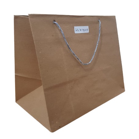 

Paper Bag Polos Ukuran 22x19x15 / Paper Bag Polos Warna Coklat Ukuran 22x19x15