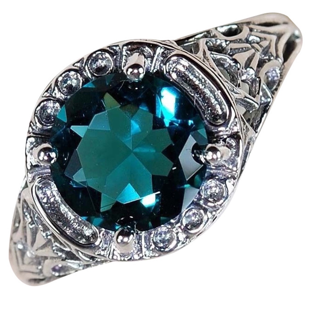 Hu Hu Hu Hu Hu Alat Bantu Pasang Kacamata♡ Cincin Wanita Desain Ukiran Hollow Hias Berlian Imitasi Besar Gaya Retrovintage Untuk Pesta