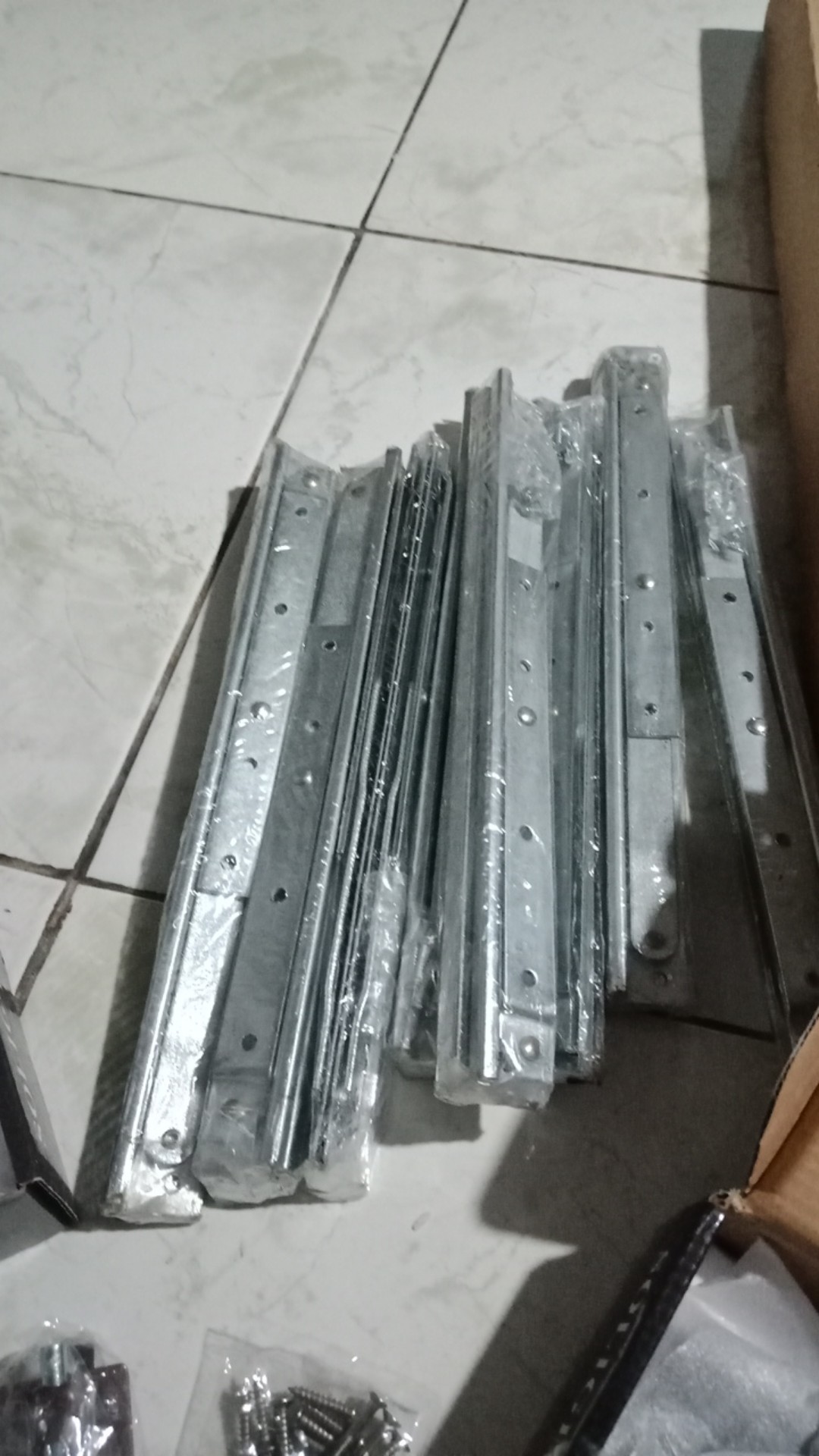 Engsel Jendela Kasemen Casement Window Kayu Friction Stay 12 30cm
