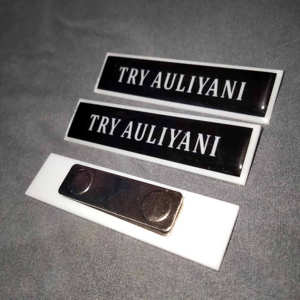 

Nametag Akrilik Resin / Papan Nama dada Akrilik Cembung Magnet