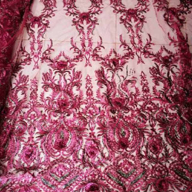 Kain brukat bunga timbul GJ 159