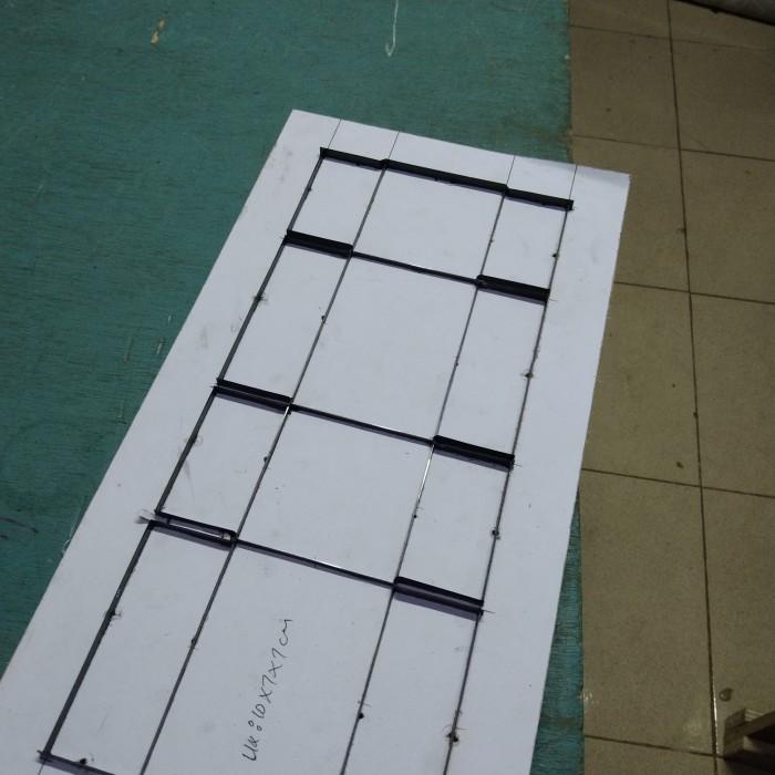 

Delia | Piso Pond Custom 5 Papan