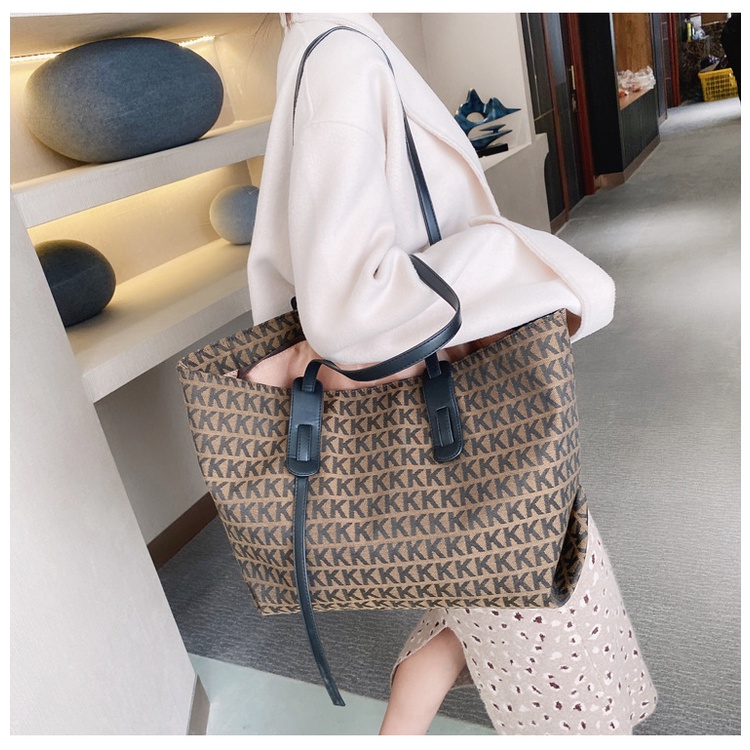 MV_Marvelouz MV137746 Model Tas TOTE BAG Modis Wanita Kekinian Terbaru Termurah 1kg bisa 2 tas supplier tas import CR7746