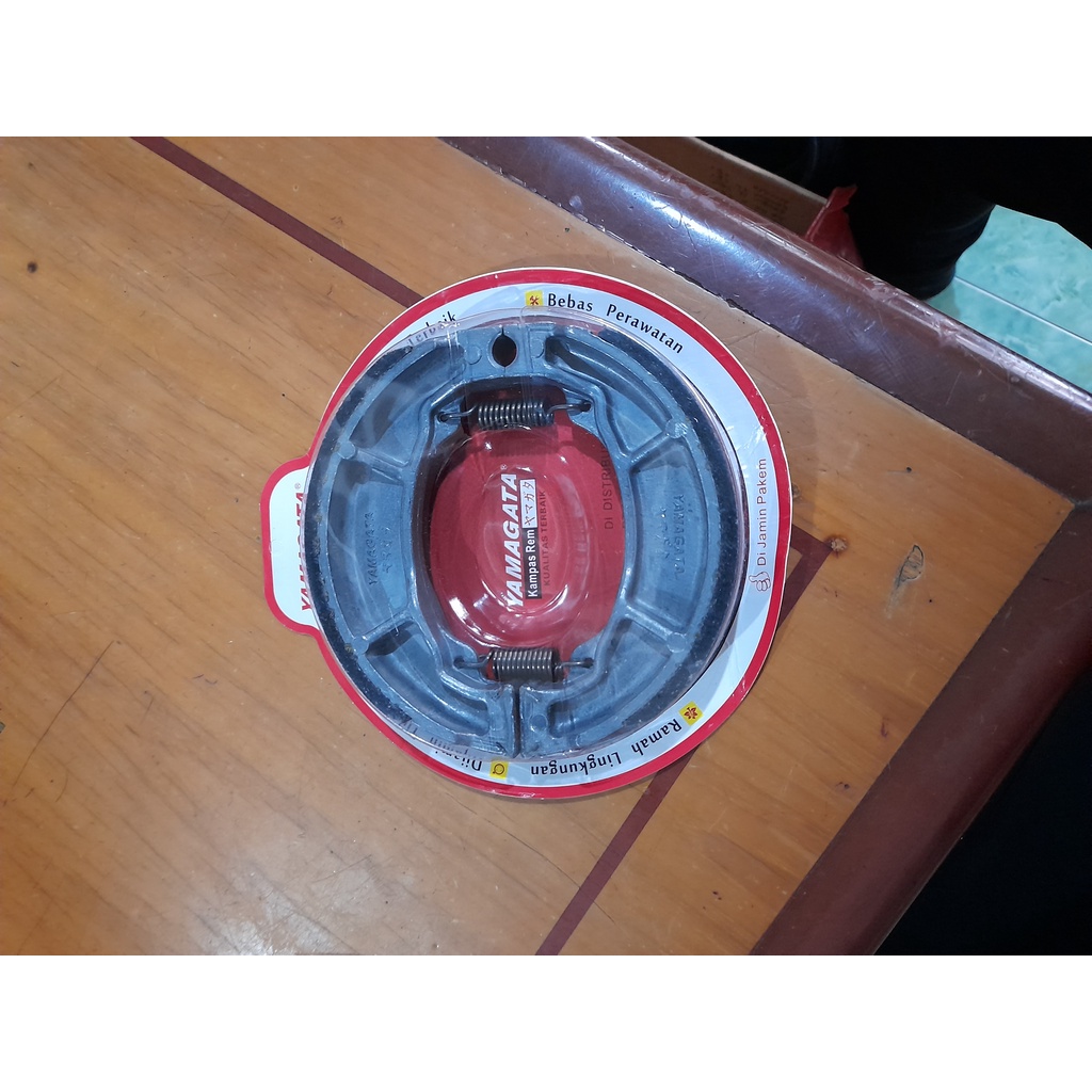 Kampas rem vario / kampas rem murah honda vario / kampas rem tromol beat fi / kampas rem blakang YAM