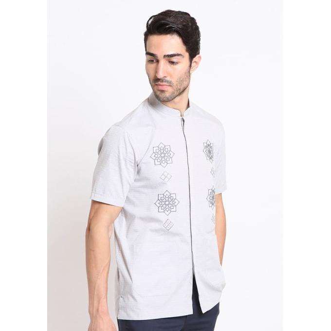 Jobb Bazla Baju Koko Pria Regular Fit Abu-abu