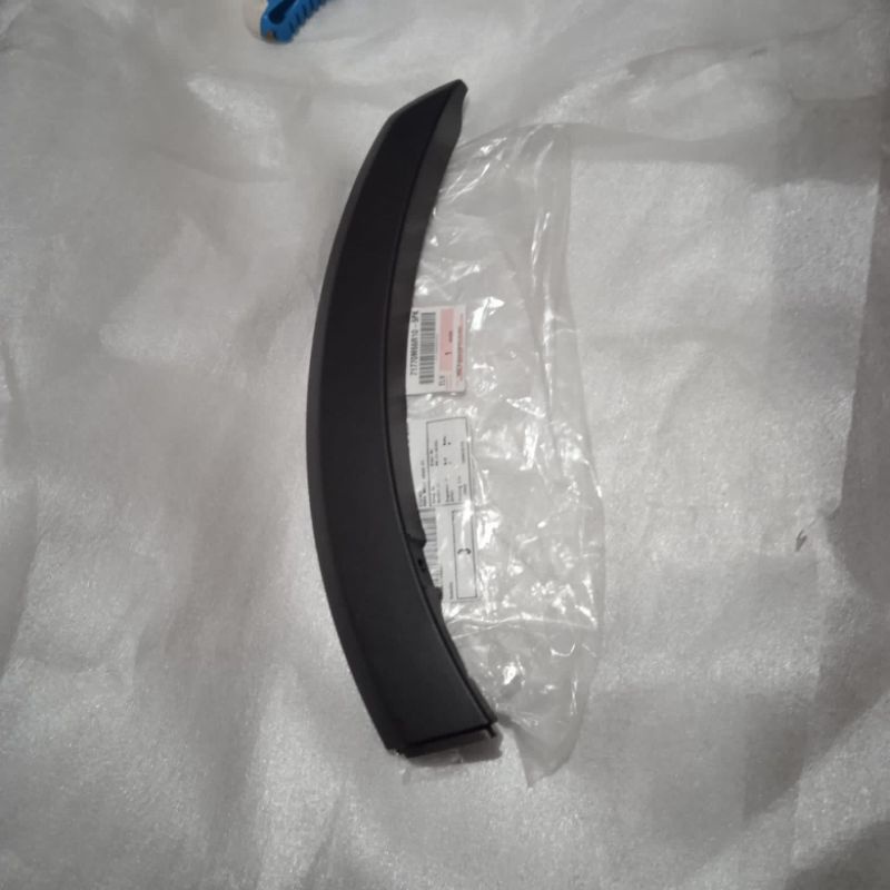 fender bemper depan ignis