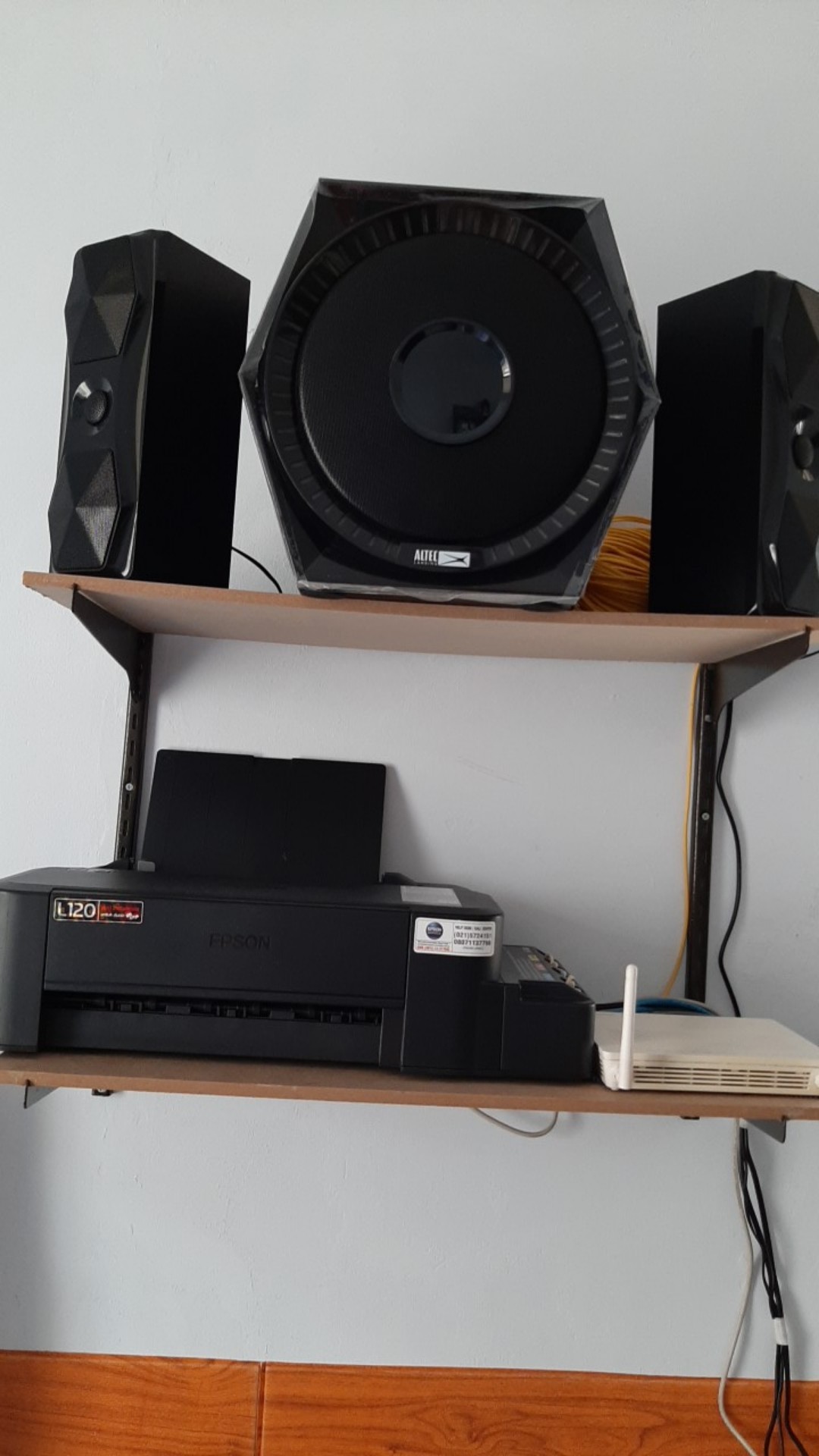 Kenmaster Rak Dinding 2 Susun Besi Selving Bracket. Suj
