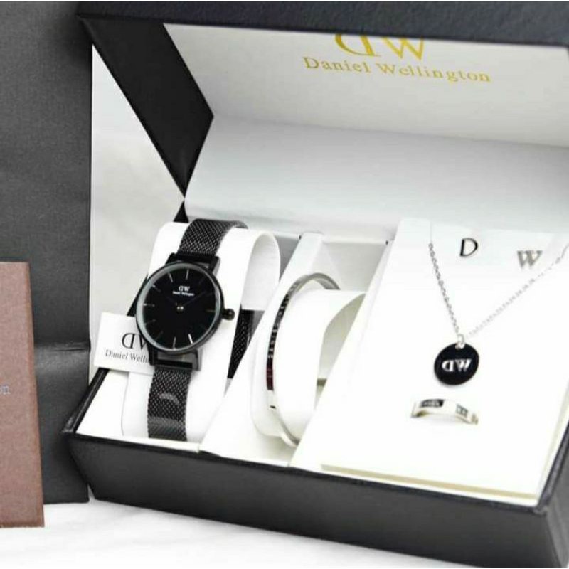TERLARIS  JAM TANGAN WANITA WD 3,2CM FREE BOX ORI , GELANG, KALUNG,CINCIN,PAPERBAG,MANUAL BOOK