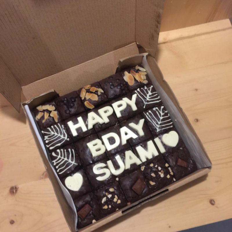 FUDGY BROWNIE BROWNIES SKAT BROWNIES PANGGANG HAMPERS FUDGY BROWNIE BROWNIES SKAT BROWNIES PANGGANG HAMPERS