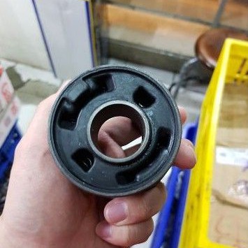 Bushing arm / Bost arm mazda CX5 besar