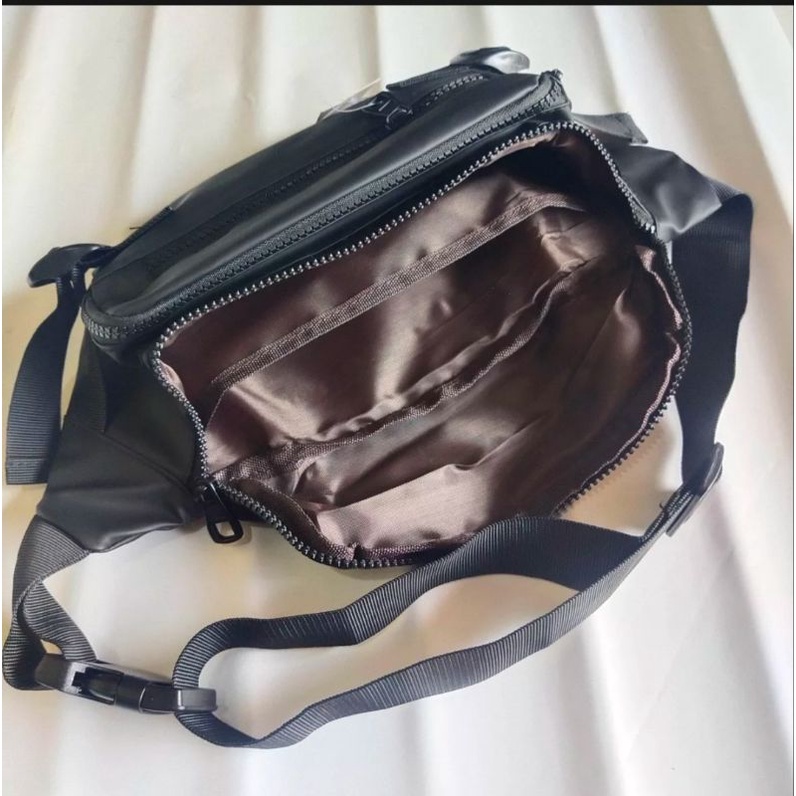 Tas Pinggang Waistbag Selempang Pria Kasual Slempang Distro Wesbag Cowok