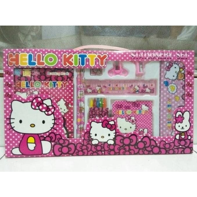 

TERLARIS 1 Set Perlengkapan Hello Kitty / Alat tulis Karakter HK / Sekolah/PULPEN GEL/PULPEN LUCU/PULPEN 1 PACK/PENSIL WARNA/PENSIL 2B/PENGHAPUS JOYKO/PENGHAPUS LUCU/RAUTAN PENSIL PUTAR/RAUTAN ELEKTRIK/SPIDOL WARNA/SPIDOL PERMANEN/SPIDOL