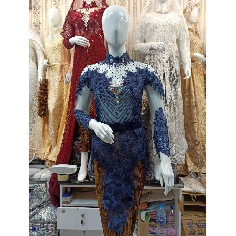 KEBAYA BUNGA 3D-ATASAN KEBAYA MODERN