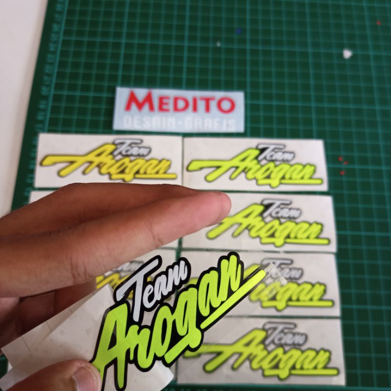 Sticker Cutting Team Arogan