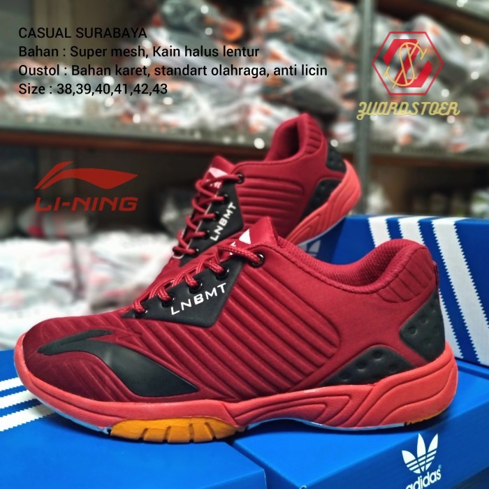 Sepatu Olahraga Lari Badminton Lining Merah Maroon - 38