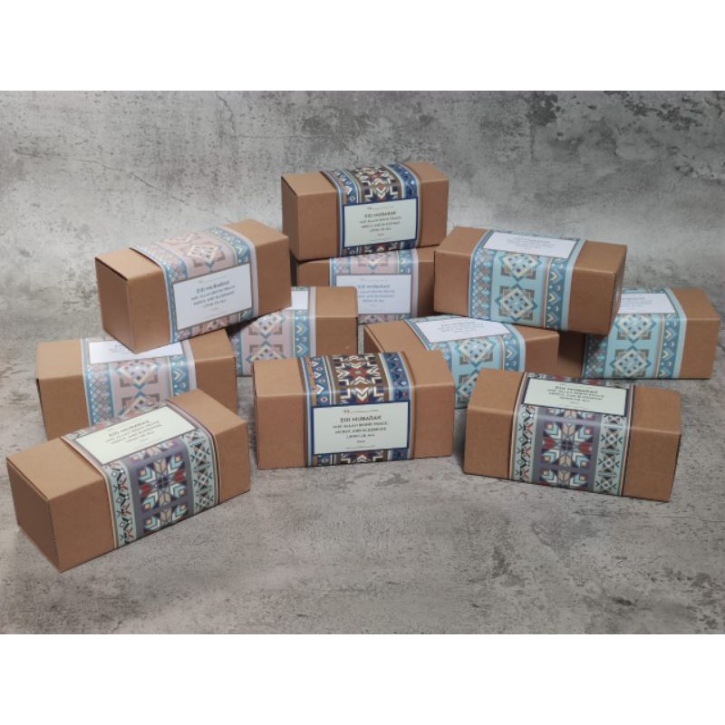 

ADDITIONAL HAMPERS WRAP | BELT FOR SAJADAH KASHMEER BOX | GIFT