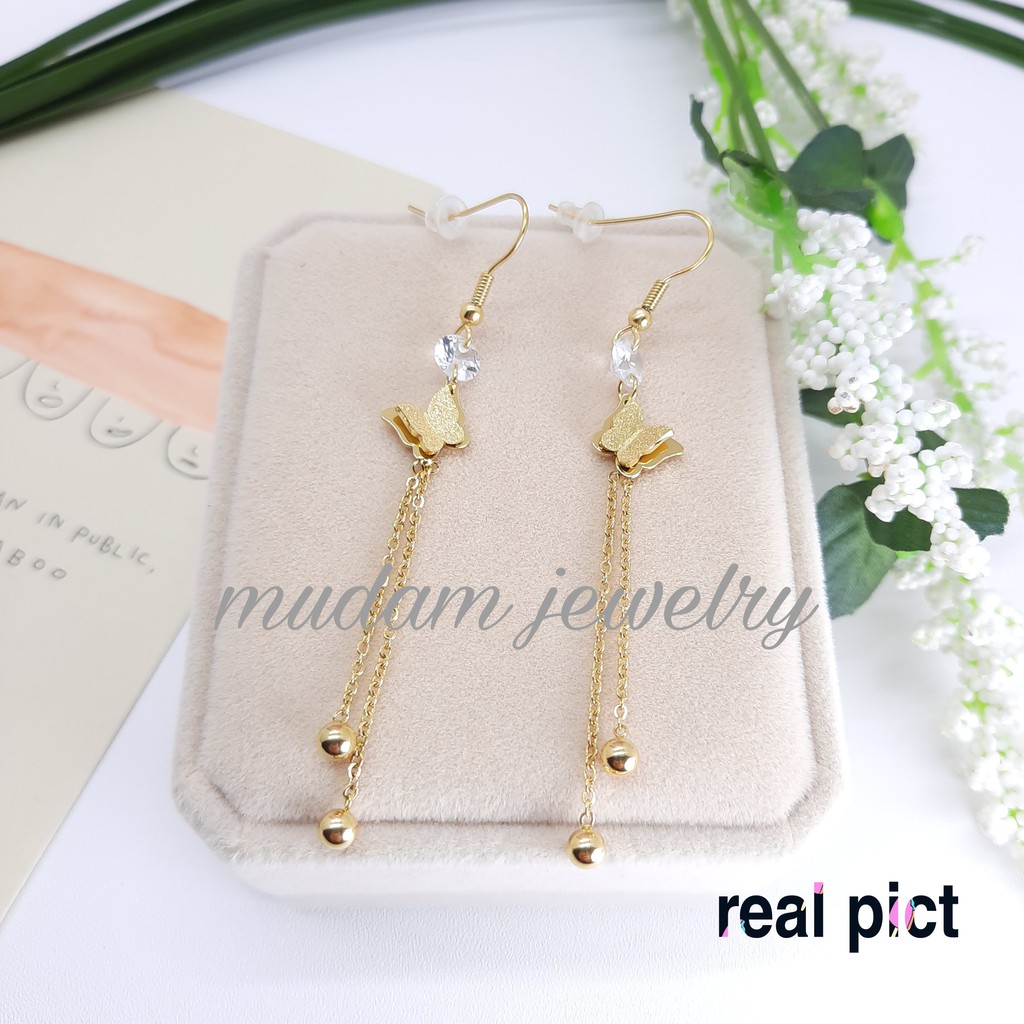 Anting Tusuk Titanium Aksen Kupu-Kupu Jurai Dengan Diamond Tersedia Warna Rose Gold dan Gold