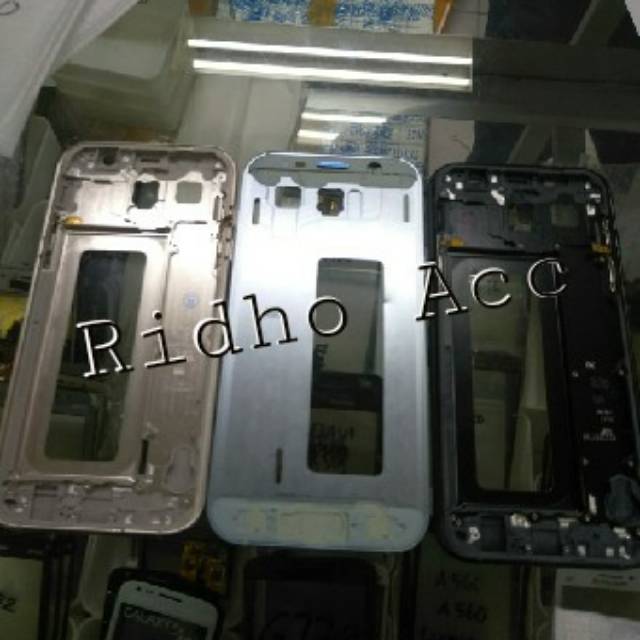 Frame Lcd Tatakan Lcd Samsung A7 2017/ Tulang Bazel Samsung A720 A7 2017