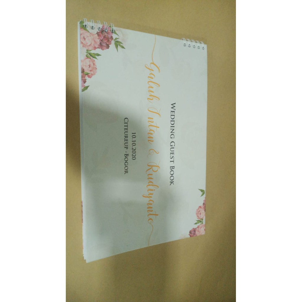 

Buku tamu hard cover Custome Nama & Tanggal