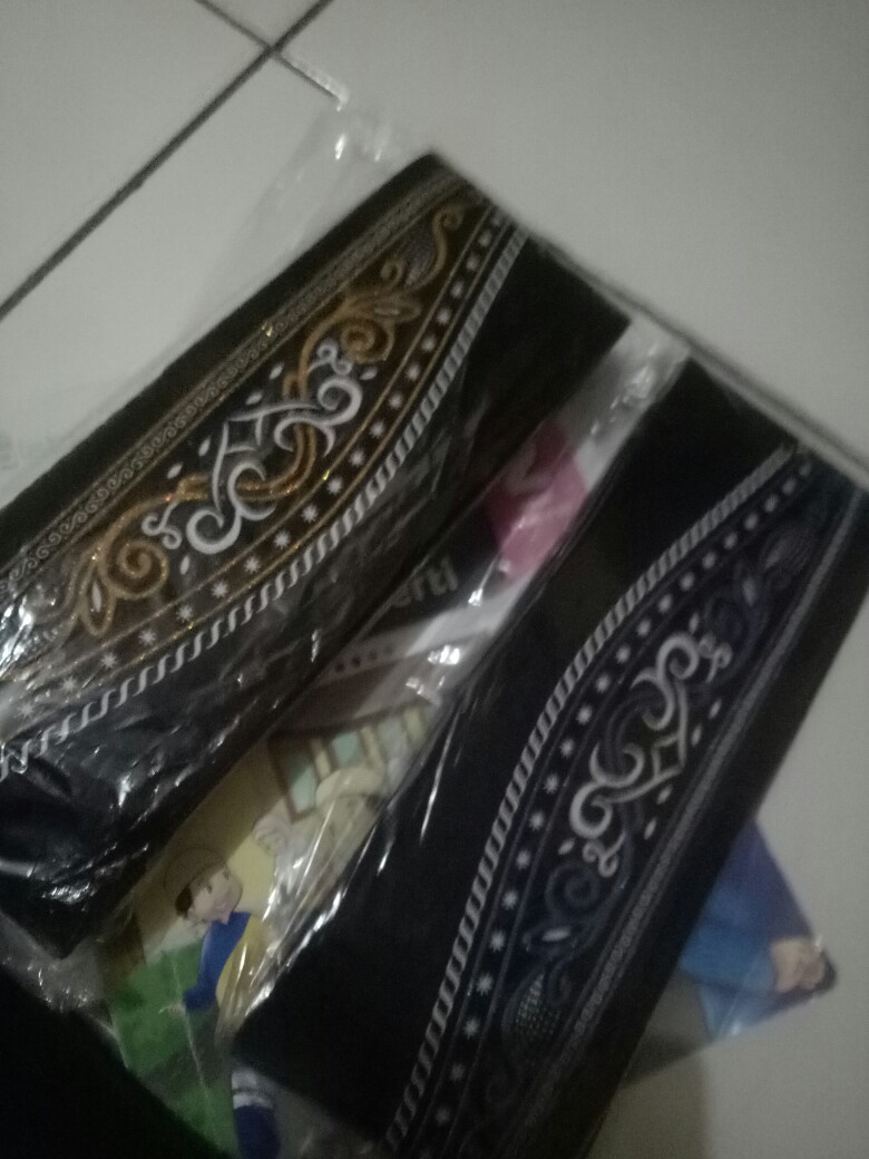 Peci Songkok Hitam Anak Dewasa Motif Karakter Kopiah Polos Batik Awing Wadimor Bhs Atlas Presiden