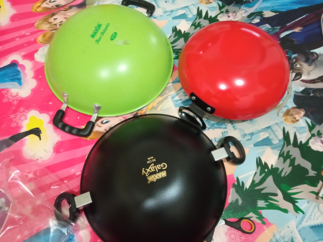 Maxim Halania Wajan Panci Penggorengan Teflon Anti Lengket Wok 32 Cm - Hijau