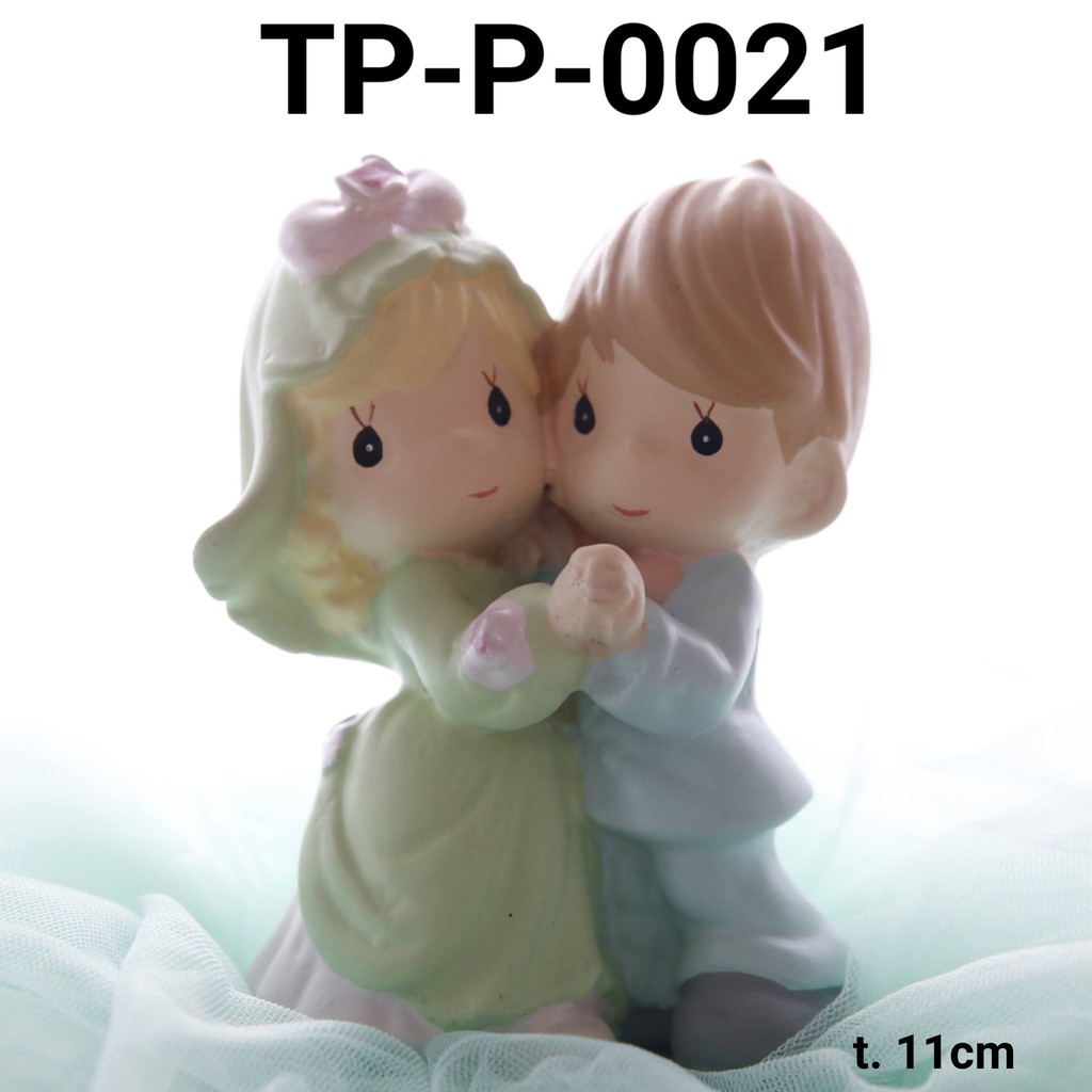 TP-P-0021 Cake topper hiasan kue patung pengantin precious moment yamama baking