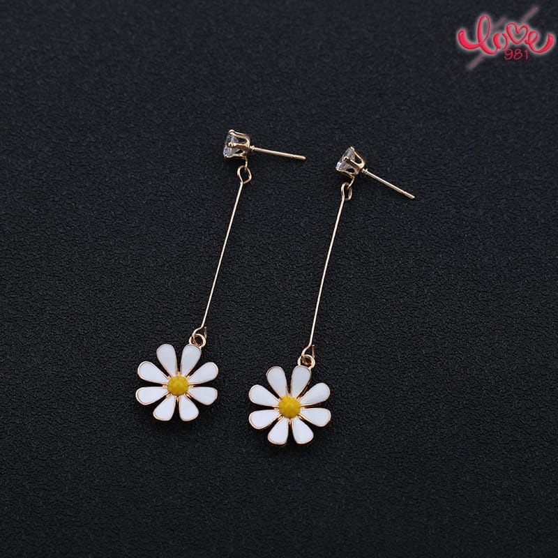 anting wanita korea simple motif bunga daisy putih kecil 3motif pendek panjang cute-3
