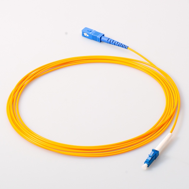 PATCHCORD SC UPC TO LC 5 METER