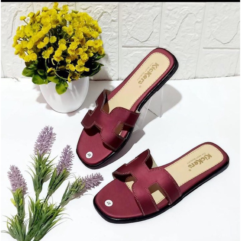Sandal H
